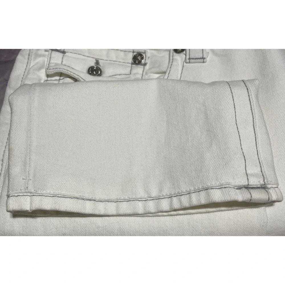 True Religion Straight Jeans Women's 38 White Gray Stitch Flap Meas. 40X31 NEW